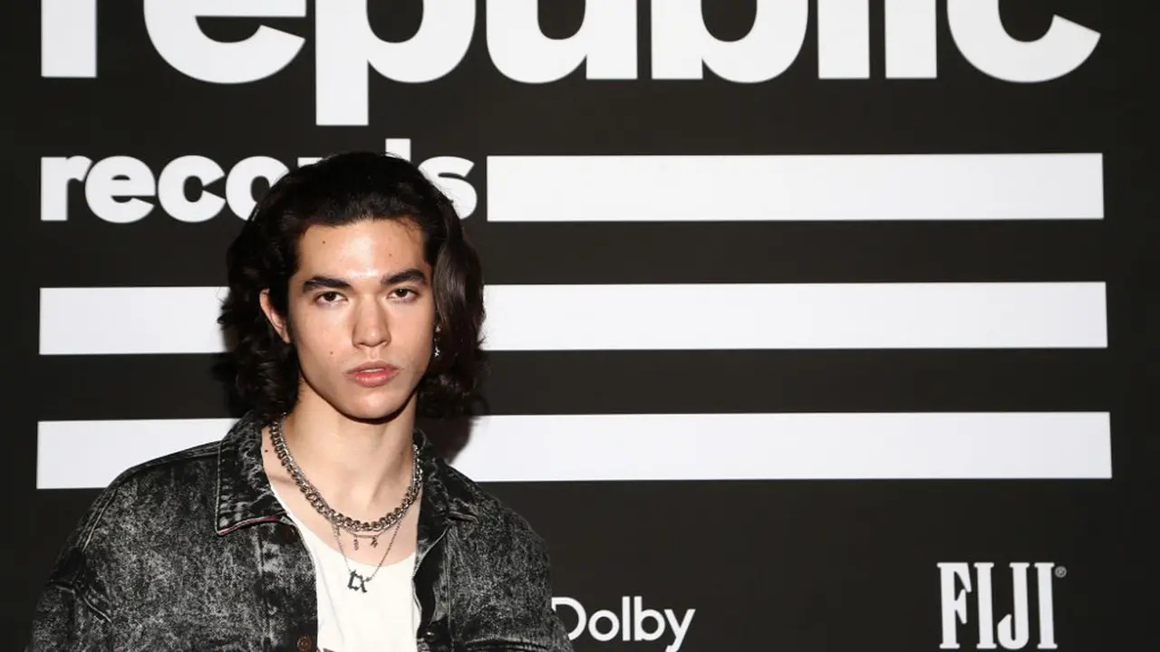 Lirik Lagu Jigsaw - Conan Gray - Ragam Bola.com