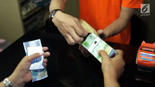 Penukaran Uang untuk Lebaran di IRTI Monas