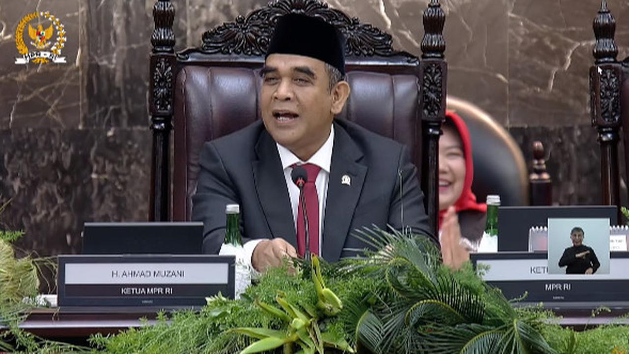 Pantun Ahmad Muzani Bikin Geleng-geleng Kepala dan Tersenyum Prabowo Subianto