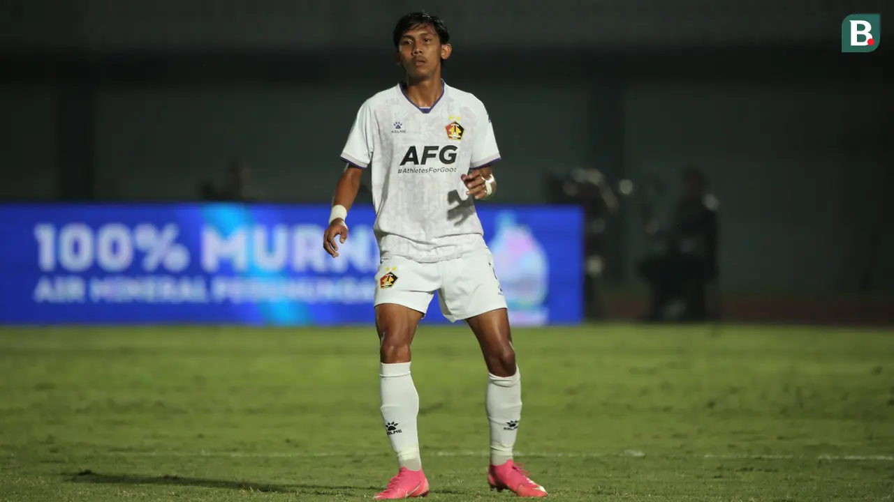 Pemain Persik Kediri Yusuf Meilana Fuad Burhani