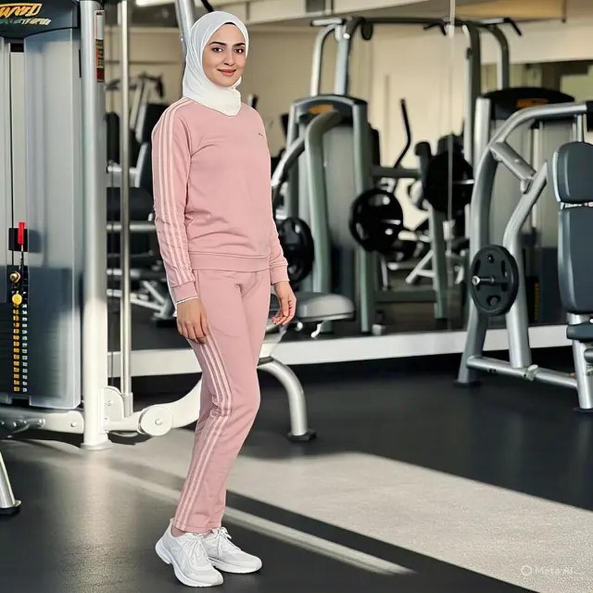 10 Gym Outfits Perempuan Hijab yang Elegan di 2025, Tampil Stylish Saat Olahraga