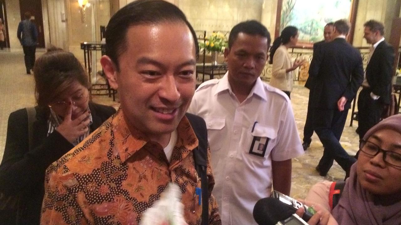 VIDEO: Rekam Jejak Tom Lembong, Kepercayaan Jokowi Belok Jadi Sohib Anies Sampai Disindir Gibran