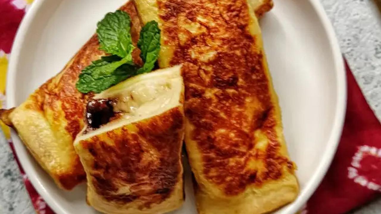 Ilustrasi Roti Tawar Gulung Coklat Pisang