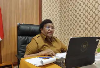 Wamendagri Ribka Haluk menjelaskan persepsi yang berkembang terkait pendataan Orang Asli Papua.