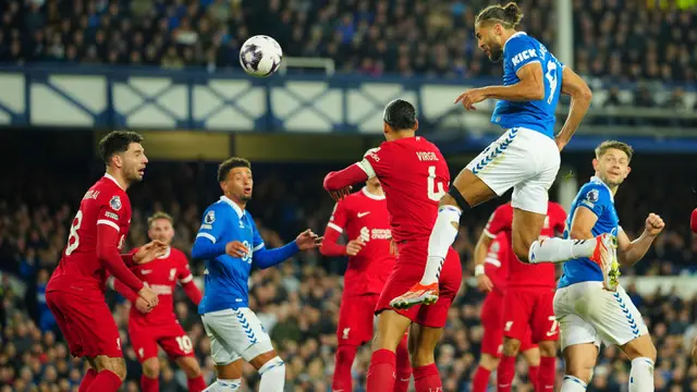 Kalah dari Everton, Liverpool Tertahan di Posisi Dua Klasemen Sementara