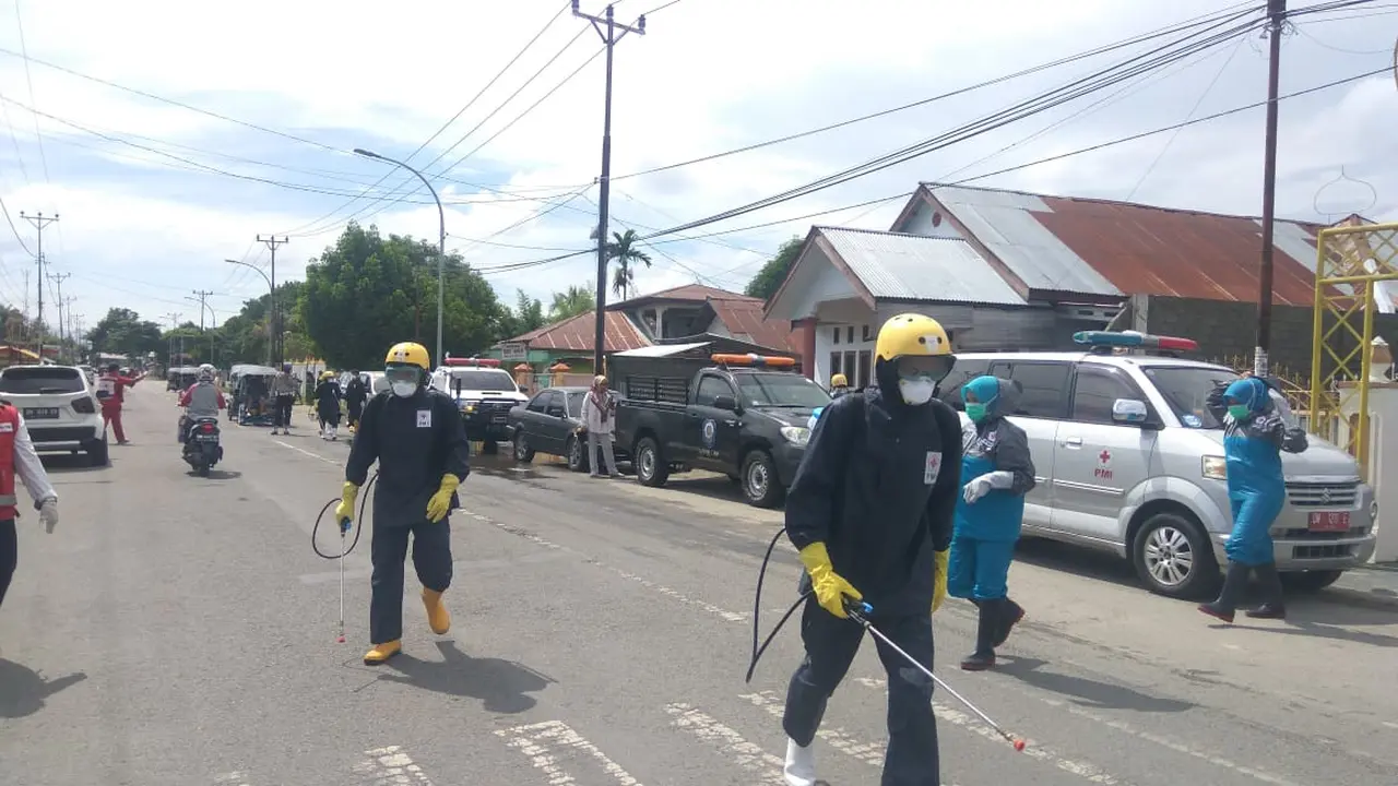 Penyemprotan Disinfektan