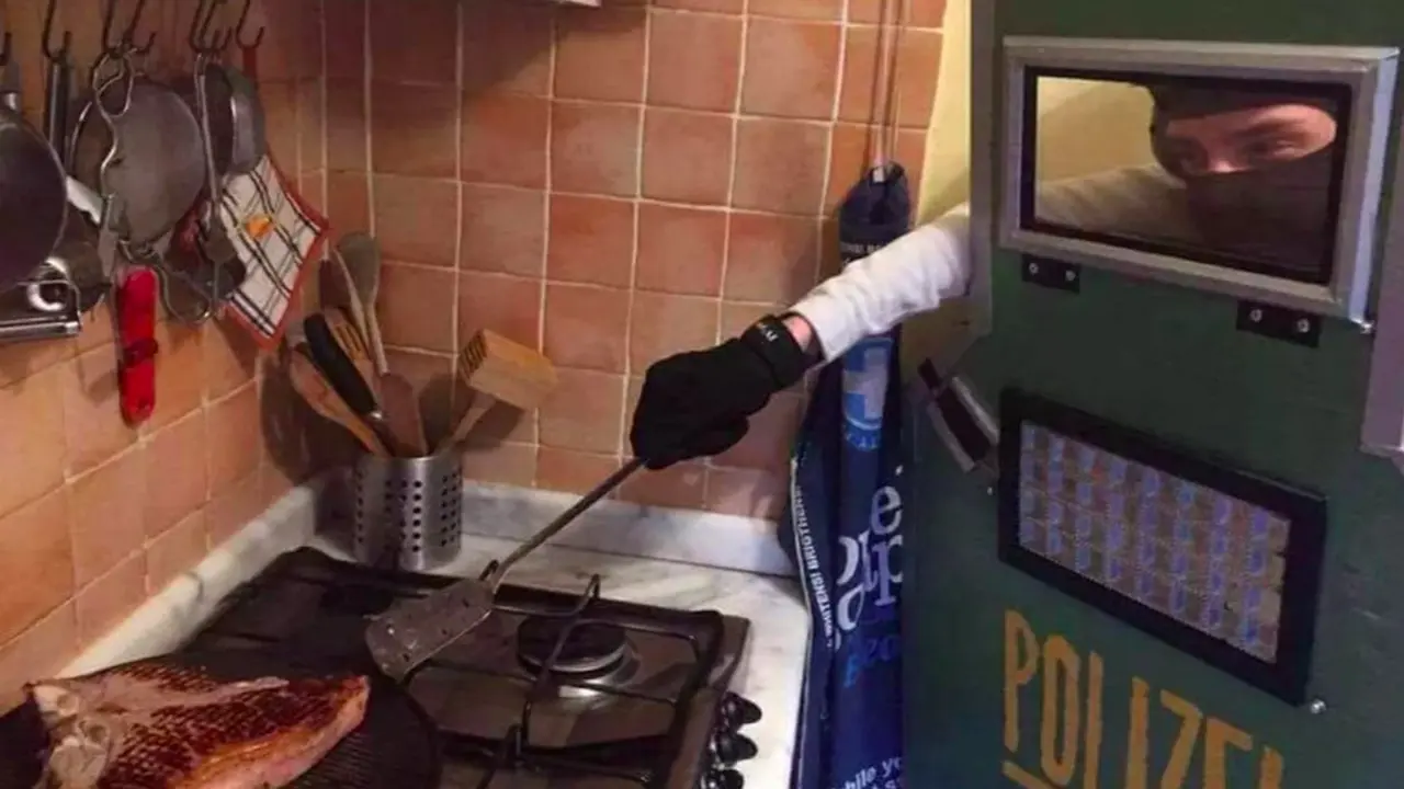 6 Kelakuan Absurd Bapak-Bapak Saat Masak, Siap-Siap Ketawa Geli
