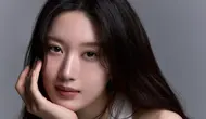 Moon Ga Young Rilis Foto Profil Elegan Bareng Agensi Baru