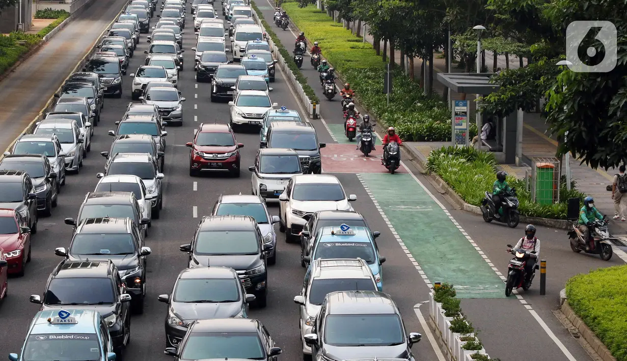 Menurutnya, penurunan itu disebabkan tren bersepeda di Jakarta mulai merosot, sehingga belum ada pembeli baru. Sementara, konsumen yang telah membeli sepeda biasanya baru akan membeli sepeda lagi pada 2-3 tahun mendatang. (Liputan6.com/Herman Zakharia)
