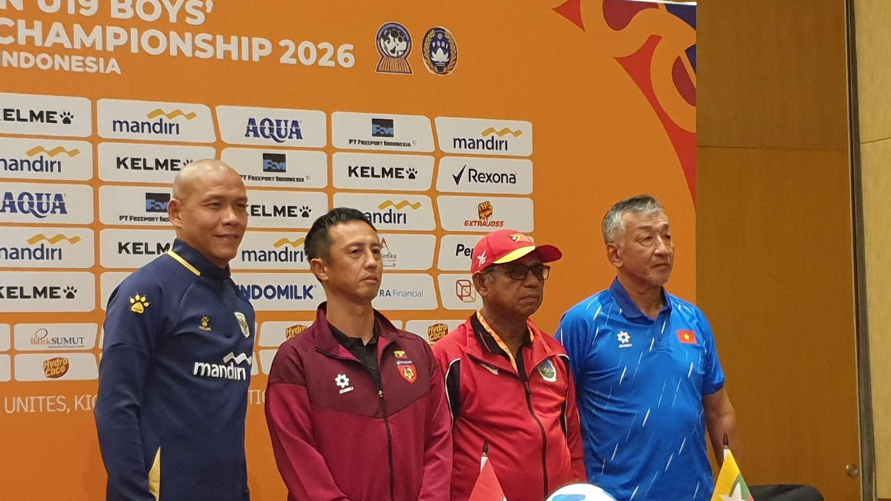 Nova Arianto Fokus Benahi Mental Pemain Jelang Laga Perdana Indonesia vs Myanmar di Piala AFF U-19 2026