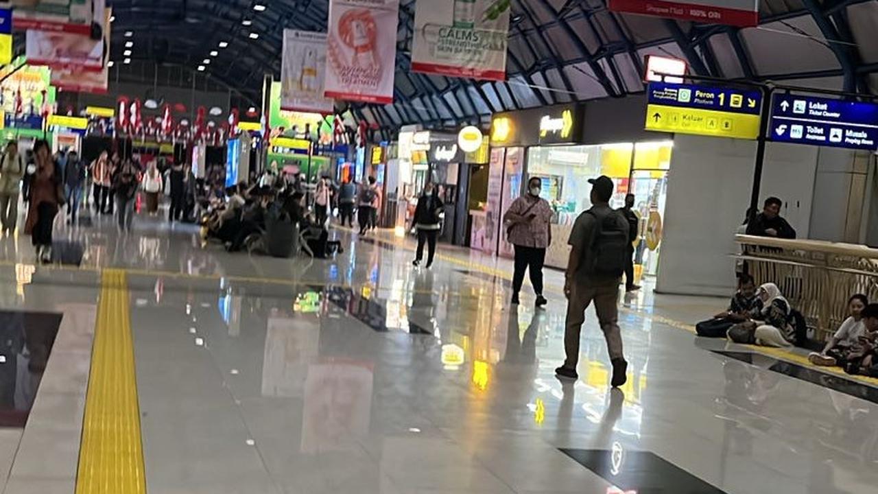 Keterangan KAI Commuter soal KRL Berhenti Dampak Gempa Bekasi