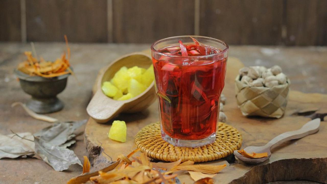 2. Wedang Uwuh Secang