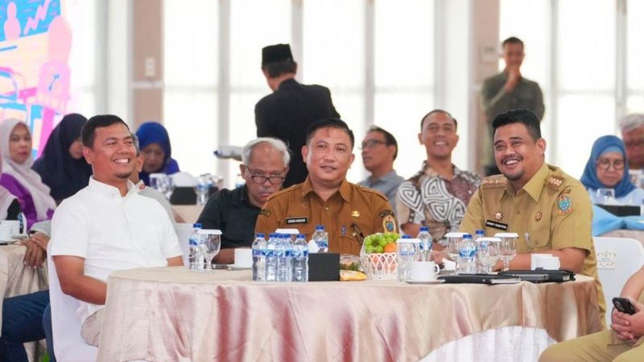 Trivia: Bukan Sekadar Gaya, Gubernur Bobby Nasution Desak Keterbukaan Informasi Pemprov Sumut kepada Wartawan