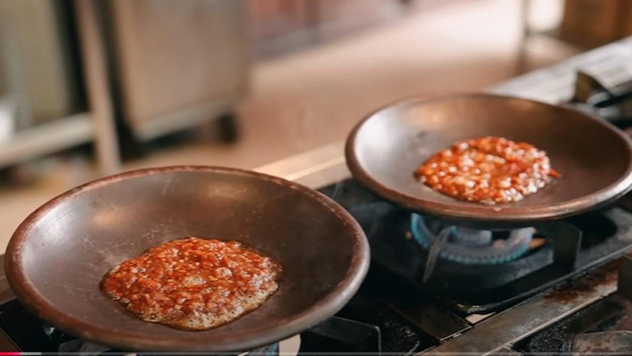Rumah makan Pawon Sambal Kenthir milik Peggy