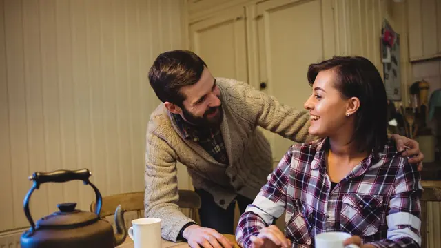 5 Zodiak Paling Bucin tapi Bikin Hubungan Makin Awet (photo by freepik.com)