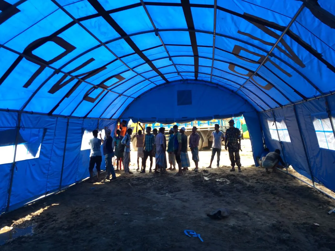 Tenda bantuan RI untuk pengungsi Rohingya dari Rakhine State, Myanmar di Bangladesh. (Dokumentasi KBRI Dhaka)