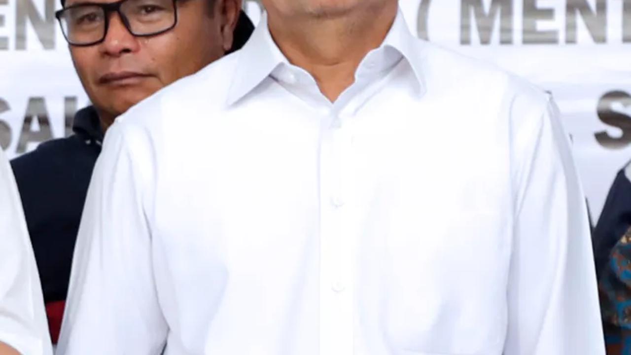 "2022 ada 25.000 ton, yang masuk kalau dihitung dari negara (asal) pengekspornya. Yang dicatatkan di sini gak bisa, di luar itu tercatat, begitu masuk Indonesia, ini tidak tercatat karena memang ilegal," ujar Menteri Teten