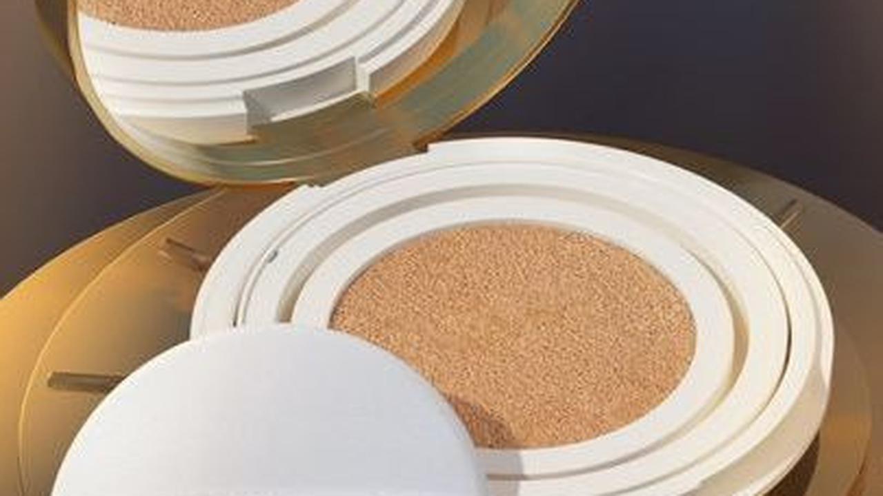 2. Focallure Poreless BB Cushion<br>