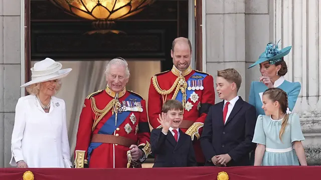 Keluarga Kerajaan Inggris dalam Trooping the Colour 2025. (Aaron Chown/PA via AP)