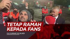 Berita video Solskjaer masih layani tanda tangan usai Manchester dikalahkan Liverpool, Minggu malam (24/10/21)