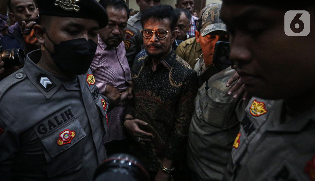 Syahrul Yasin Limpo dinyatakan bersalah melanggar Pasal 12 e juncto Pasal 18 Undang-Undang Pemberantasan Tindak Pidana Korupsi juncto Pasal 55 ayat 1 ke-1 KUHP juncto Pasal 64 ayat 1 KUHP. (Liputan6.com/Angga Yuniar)