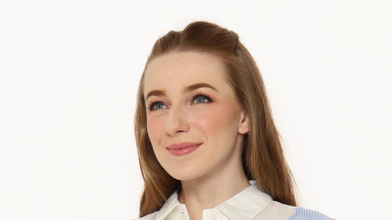 4. Clarine Shirt<br>