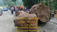 Bencana longsor terjadi di ruas Jalan Jatinangor-Batas Kota Sumedang (Cadas Pangeran) Km 35+400 pada Sabtu, 29 Oktober 2022 pukul 15.00 WIB. (Dok Kementerian PUPR)