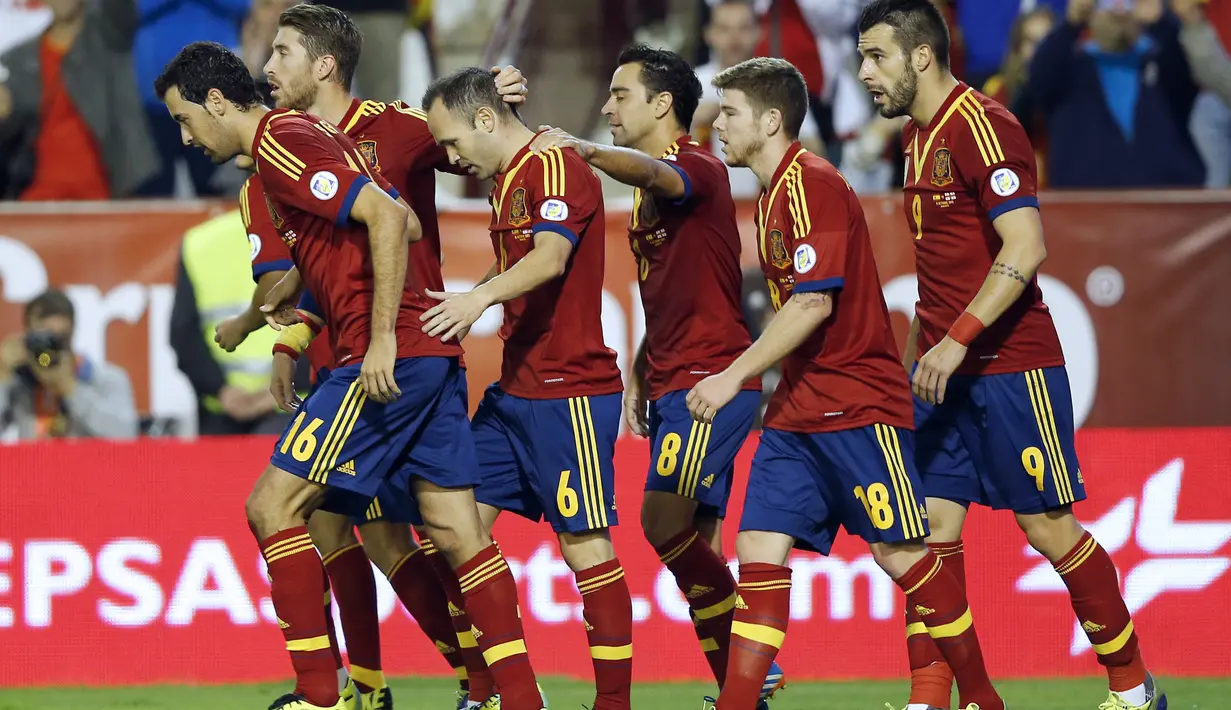Spanyol mengikuti Piala Dunia 2014 dengan Status sebagai Juara Piala Dunia 2010 namun Performa  pada 2014 tidak meyakinkan, Spanyol hanya berada pada peringkat tiga grup, sekali menang dan dua kali kalah.  (AFP/Jose Jordan)