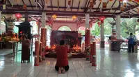 Wajah Imlek di Vihara Gayatri: dari Doa Damai hingga Tawa Anak-Anak