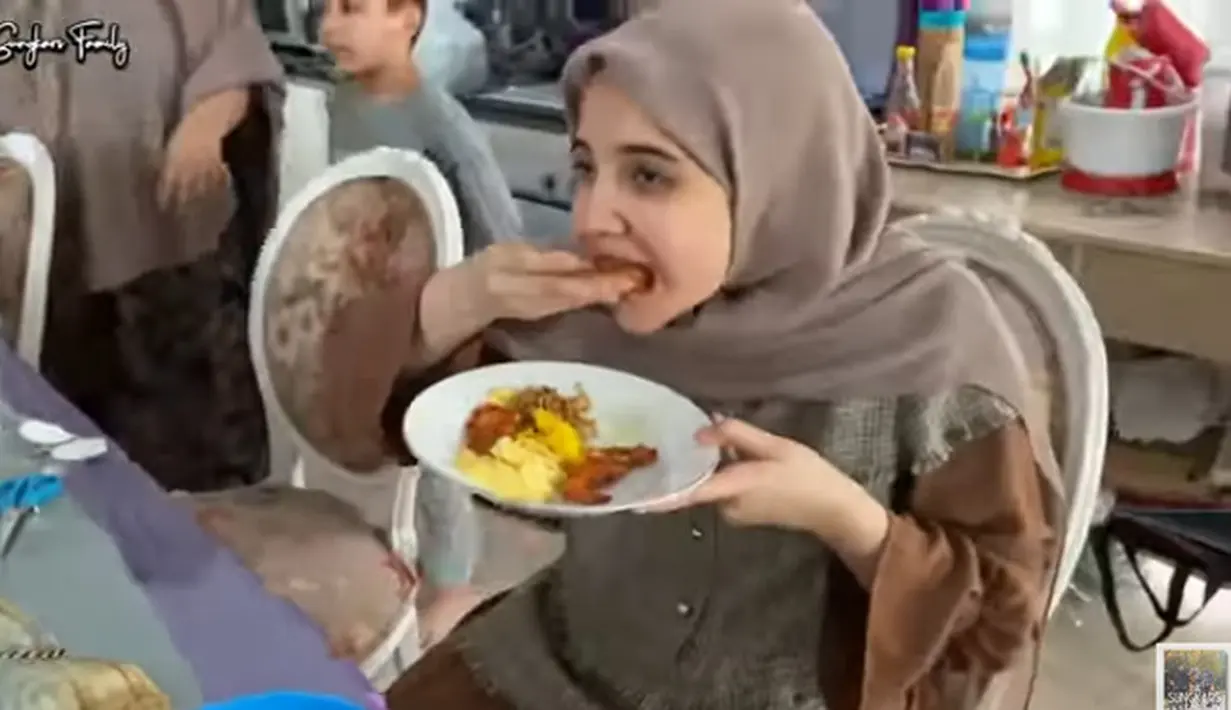 Zaskia Sungkar (Youtube/The Sungkars Family)