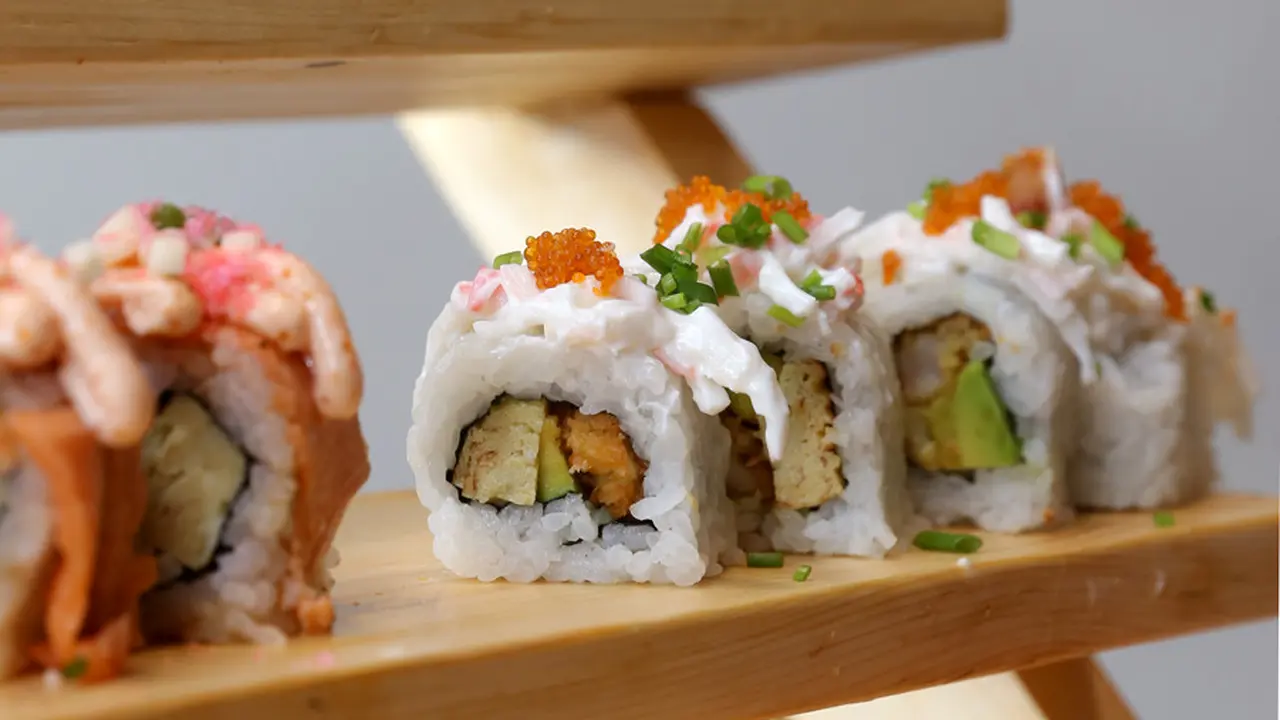 [FIMELA] Harajuku, Menu Sushi Warna-warni dari Takarajima