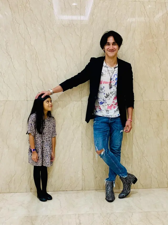 Vino mulai patah hati saat anak tak mau diantar ke kelas