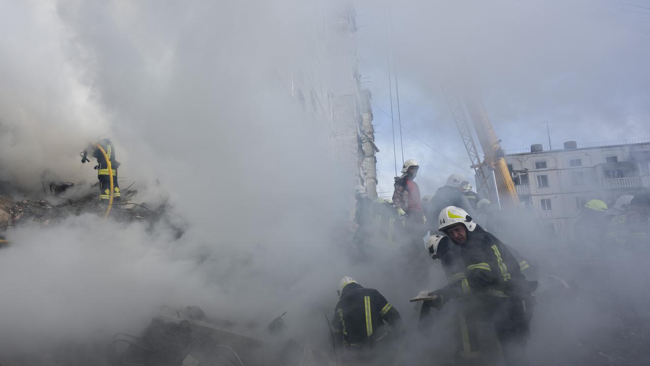 Serangan Rudal dan Drone Rusia di Ukraina Menewaskan 12 orang