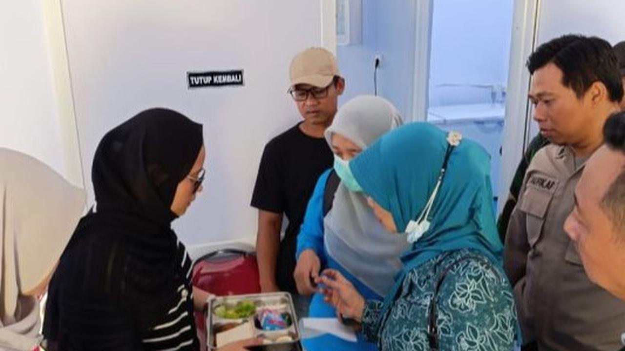 Belasan Siswa SDN 05 Sidomekar Diduga Keracunan MBG, Dinas Pendidikan Jember Turun Tangan Selidiki