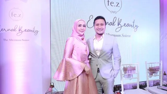 [Fimela] Arie Untung dan Fenita Arie