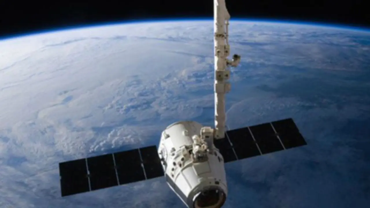 Dragon SpaceX (NASA)