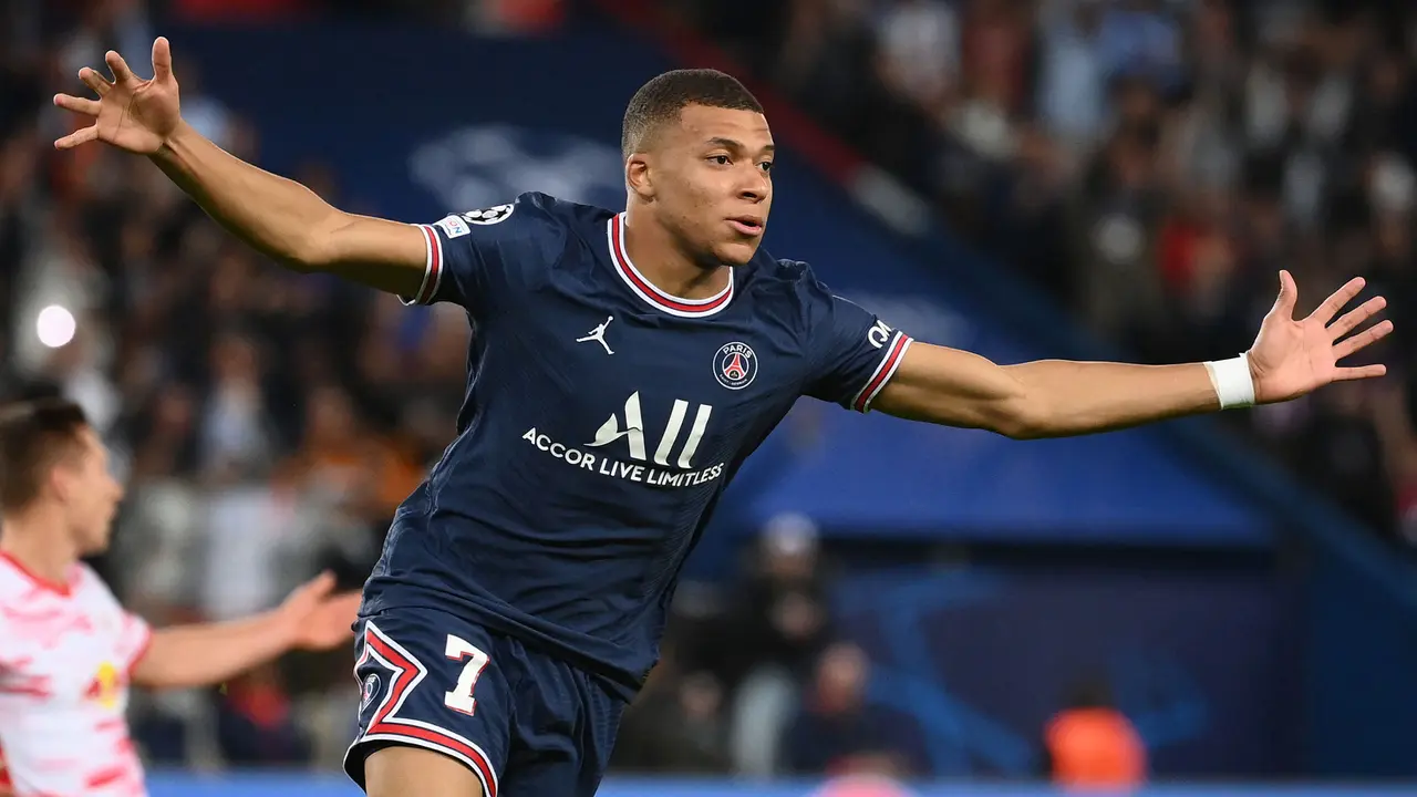 Pemain PSG Kylian Mbappe