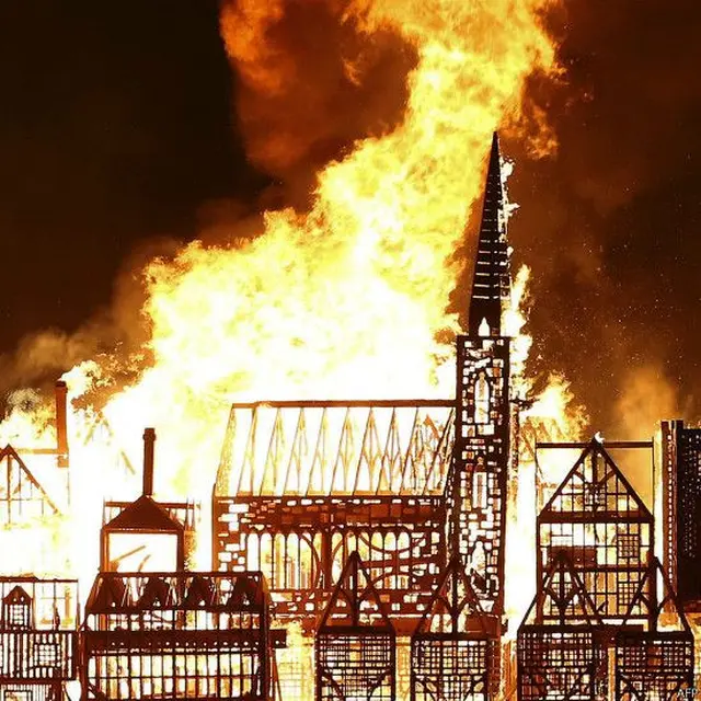 Replika The Great Fire of London.