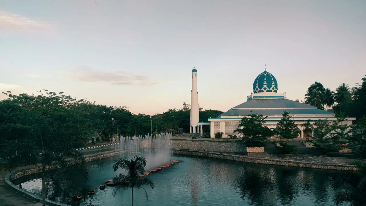 Taman Taqwa dan Masjid Baitul Haq Islamic Center Bonebol