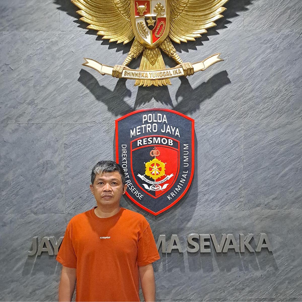 Tampang Preman Ancam Pensiunan Polisi di Pasar Induk Kramat Jati