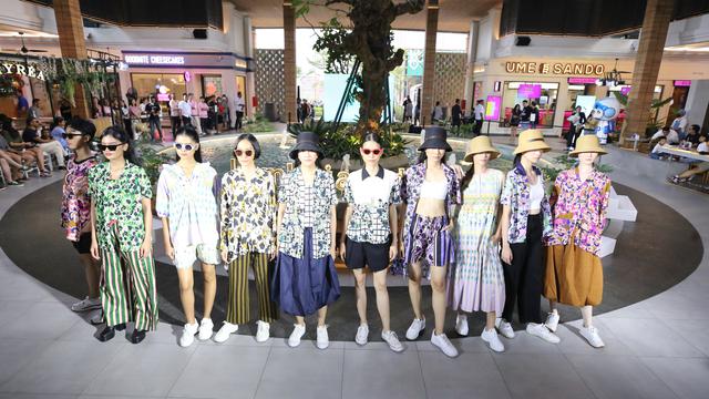 Perayaan Ulang Tahun By The Sea