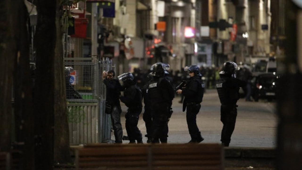 Suasana mencekam polisi kepung persembunyian pelaku Teror Paris