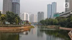 Suasana  Waduk Melati yang berada di Jakarta, Rabu (5/7/2023). (Liputan6.com/Angga Yuniar)
