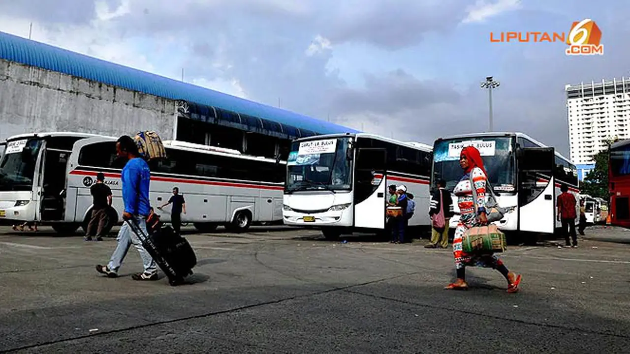 terminal-lebak-140106b.jpg