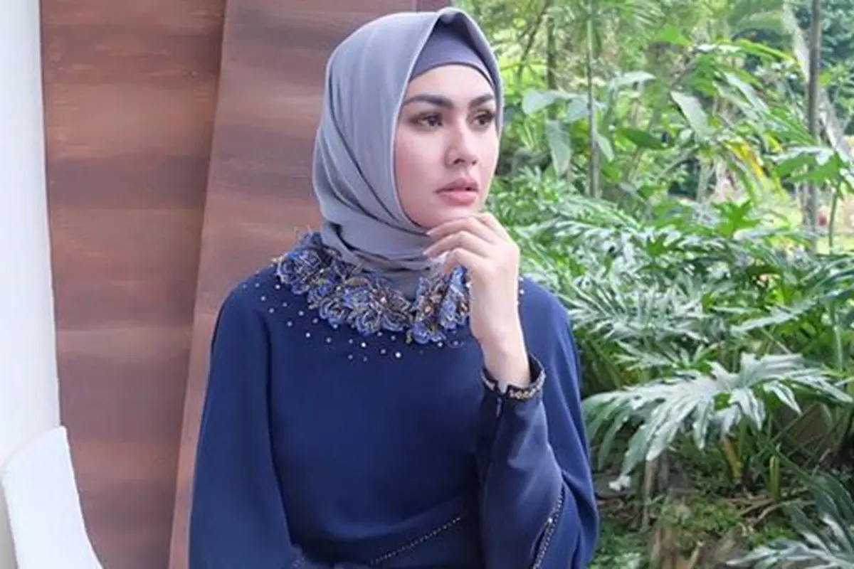 copyright instagram.com/kartikaputriworld