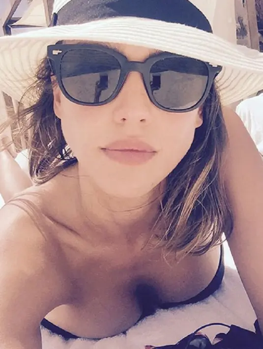 Jessica Alba (Via Instagram/@Jessicalba)