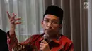 Mantan Gubernur NTB, TGB Muhammad Zainul Majdi saat konferensi pers klarifikasi pemberitaan di Jakarta, Rabu (19/9). TGB membantah menerima gratifikasi terkait divestasi PT Newmont Nusa Tenggara periode 2009-2013. (Merdeka.com/Imam Buhori)