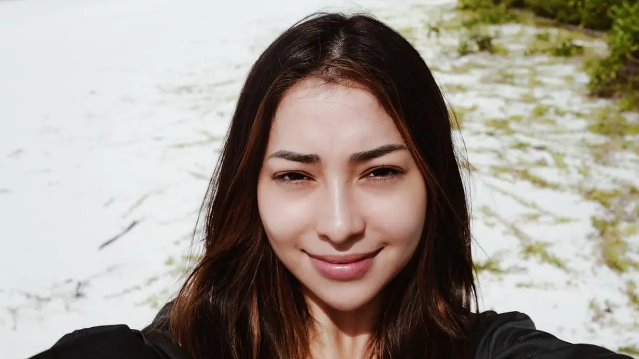 [Bintang] Bikin Shock, Nikita Willy dan 4 Seleb Muda Ini Tetap Kelihatan Cantik Tanpa Makeup Menor