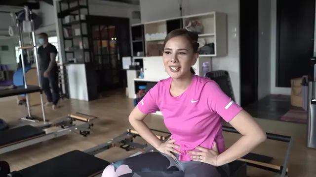 Potret Astrid TiarTanpa Makeup