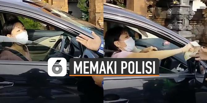 VIDEO: Viral Pengendara Mobil Memaki-Maki Polisi Saat Ditilang